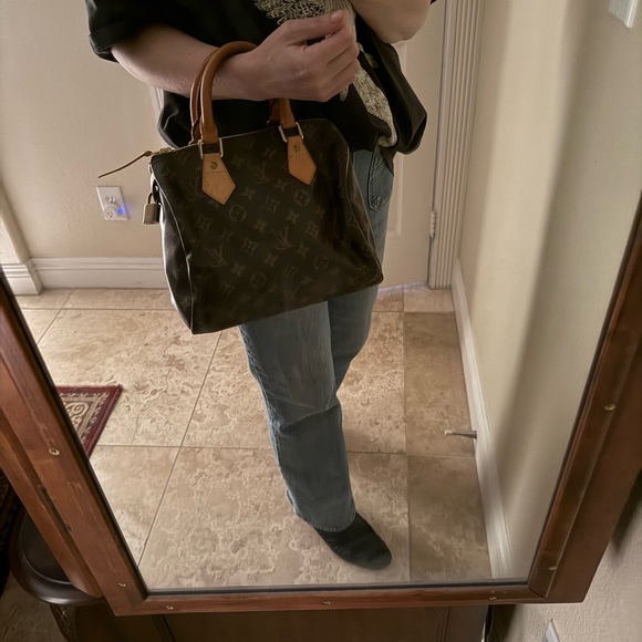 Louis Vuitton Monogram Speedy 25 - Picture 14 of 14